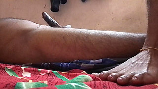 Husband fucks his wife by making her sit on his penis