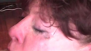 Extreme deepthroat teen fuck