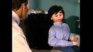Hot Brunette Stepmom Seduces a Skinny Nerd with a Big Cock