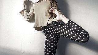 stretching leggings cameltoe