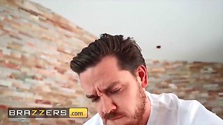 Lucky Mailman Fucks Katy Jaynes Ass On The Massage Table & Shoots His Load On Her Face