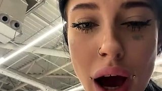 Melissa_crazy pussy and boobs in public