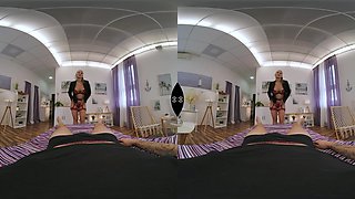 Naomi Bennet - Fuck Me