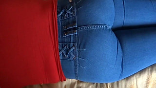 Enjoying My Wife's Big Ass - Dusfrutando Culo Esposa