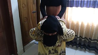 (indian Aunty Ki Jabardast Chudai Apni Beta) Dirty Aunty Fucked By Her Stepson While Cleaning House