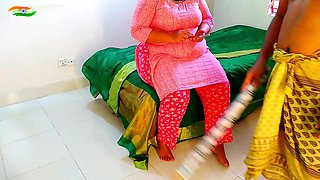 Hot BBW Aunty Says to Work Boy While Watching Porn