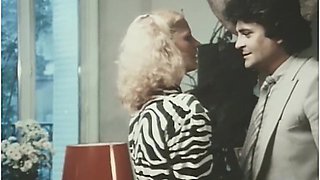 Classic Porn: Sex With Cougar In Lingerie