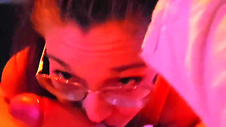 Summer Holiday Blowjob with Cum in Mouth