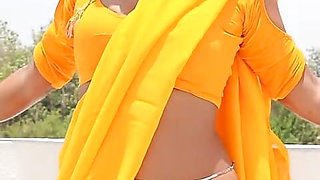 Desi Village girl outdoor first time xxx video, desi village girl tight pussy xxx video, desi village outdoor xxx video