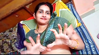 Indian Desi Bhabhi Sex Video in Hindi Voice