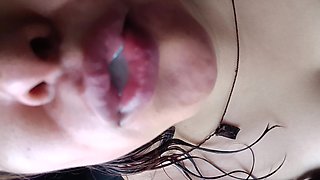 A Blowjob as a Farewell Stepbrother Swallows My Semen as a Thank You for Visiting Her!