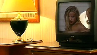Amateur Blonde With BIG BOOBS Hot Free Cam Show