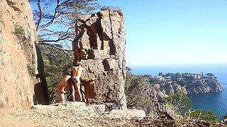 Hot Couple Outdoor Sex in the Middle of a Path, Amateur