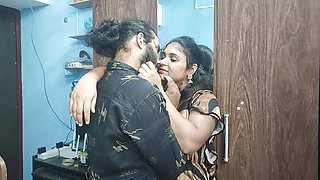 Mallu trivandrum couple hot lip lock romance with fuck