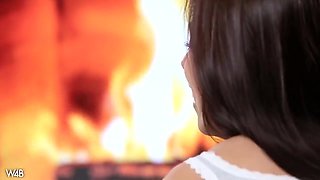 Beautiful Girls In Lesbian Gift Video With Lola And Paula
