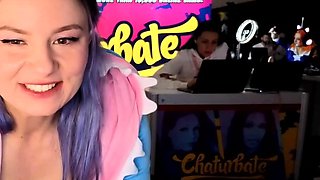 Amateur Webcam Chick Masturbates On Webcam More at