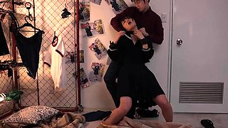 Amateur Asian College Teen Gives Blowjob