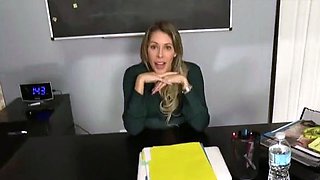 Ginary – Nikki Brooks – Boss Foot Worship Pov