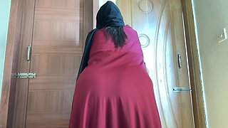 Arabian Muslim BBW Stepsister Fucked by Stepbrother, When Parents Are Not at Home