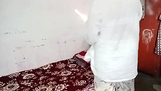 hot aunty seduce  servant when she is alone