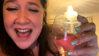 Love Chat Big Boobs Brunette Masturbating For Cam