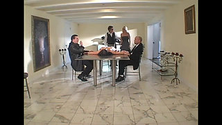 She knows how to make a big cock cum