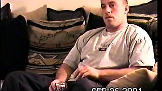 Straight Boy Justin Beats Off