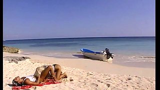 Angelica Bright Gets Her Tight Ass Fucked on Beach While the Sun Sets - Private Porn Sex Videos