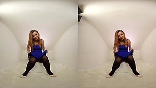 118 - Daphne Klyde - Teen Amateur Redhead Vibrator On Pussy