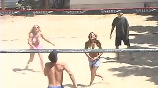 Brunette pornstar Jenna Haze fucked by pool: Blowjob, Hardcore  Cumshot Porn