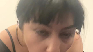 A Working Throat Does a Royal Blowjob and Gets a Dose of Cum!