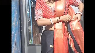 Red-hot Indian girlfriend Nightguru lactating with a candle in her pussy