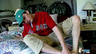 A Reverse Foot Fuck With Joey - Joey Pirelli