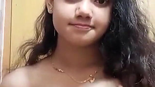 My Czn Making a Video in Bathroom for Her Boyfriend