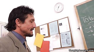 Skinny white girlfriend Riley Reid fucks with her muscular boss