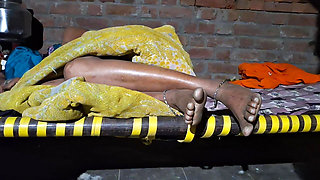 In sister-in-law's house itself, sister-in-law was given a pell, so there was no one in the house, so she called to meet