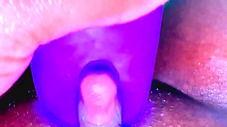 Sexy hottie Anetta Keys enjoys a solo toy masturbation