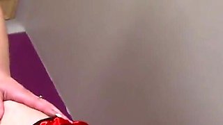 Anna Daey Has Solo Sex with a Fucking Machine