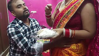 Sona Bhabhi Hardcore Fuck with Cum in Mouth - Desi Wife Bra Gift Sex Video