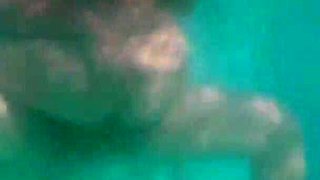 Amateur Teen Couple Got Aquatic Sex in the Hotel Room