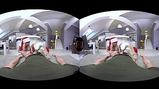 Lola Myluv, Blanche Bradburry VR Porn: Christmas gift from step mom and step daughter - VirtualTaboo