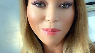 Amateur teen porsha solo action