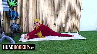 Hijab Hookup - Horny Arabic Babe Kira Perez Cheats on Her Husband with Her Athletic Personal Trainer