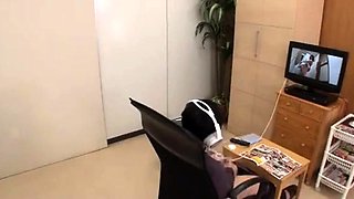 Pussy close up by slutty teen on cam