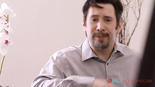 Daughter gets the dirt on her stepdad