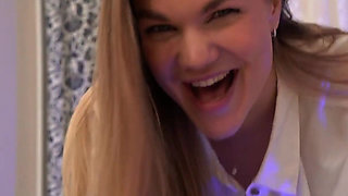 Fuck Hot Girl so as Not to Tell Everybody That She Shot in Porn