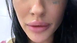 Melissa_crazy russian toilet camwhore