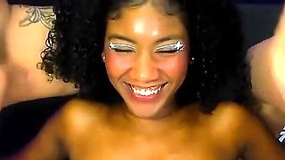 Latino Show Licking Her Pussies and Running in Her Friend's Mouth