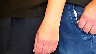 I Let a Stranger to Finger My Pussy in the Subway