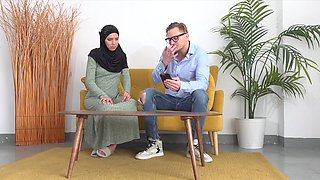 Grateful sexy babe in hijab gets boned